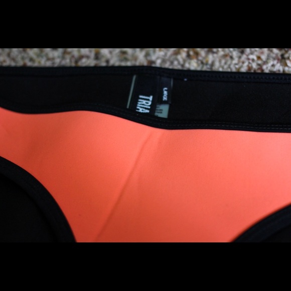 Triangl Swim Bottoms - Picture 2 of 2